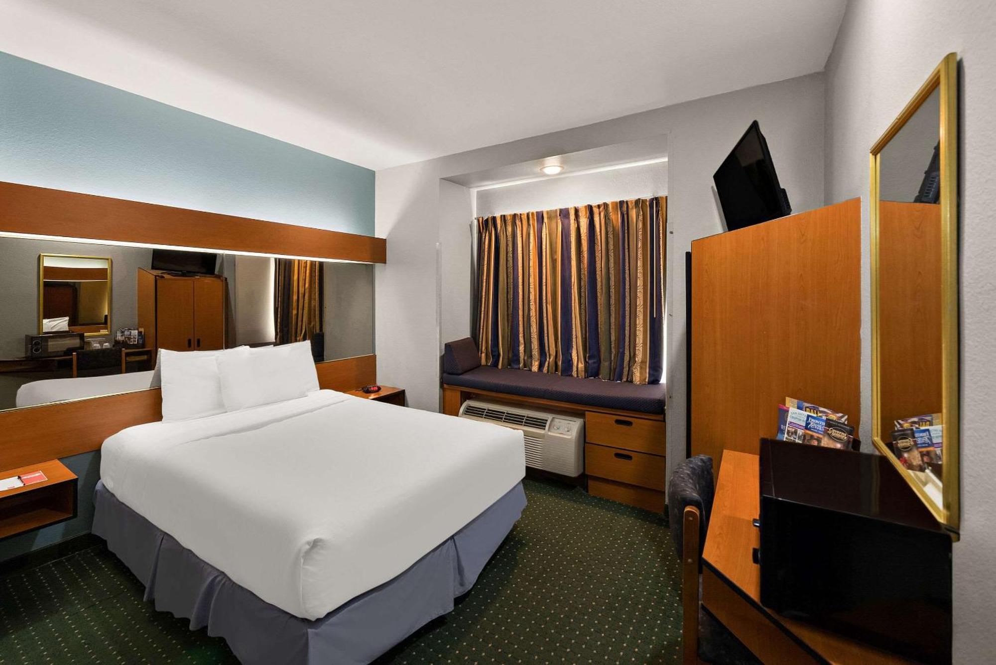 Econo Lodge Inn & Suites Mesquite - Dallas East Exteriér fotografie