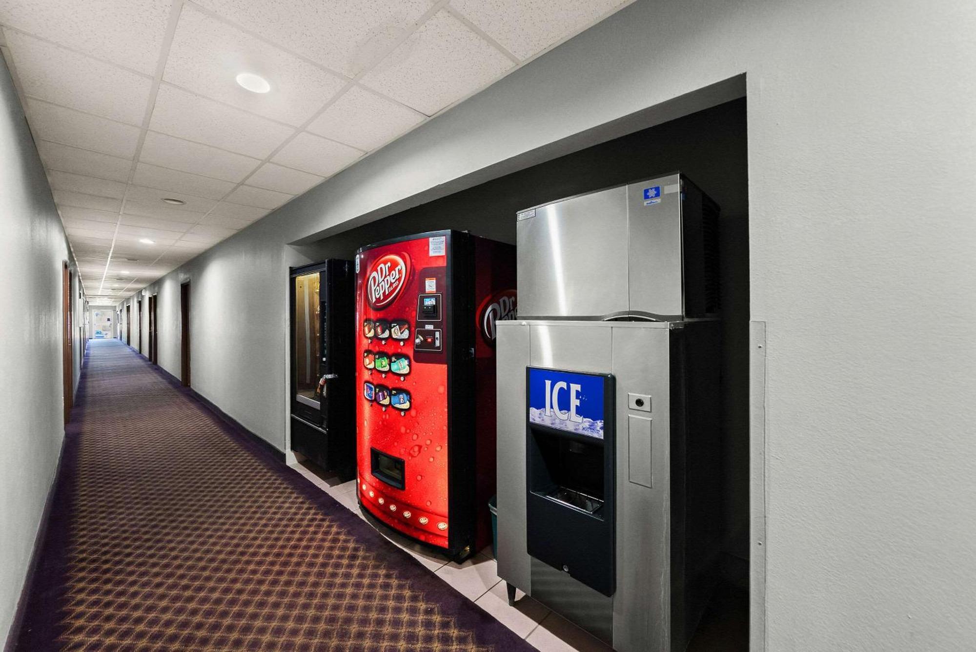 Econo Lodge Inn & Suites Mesquite - Dallas East Exteriér fotografie