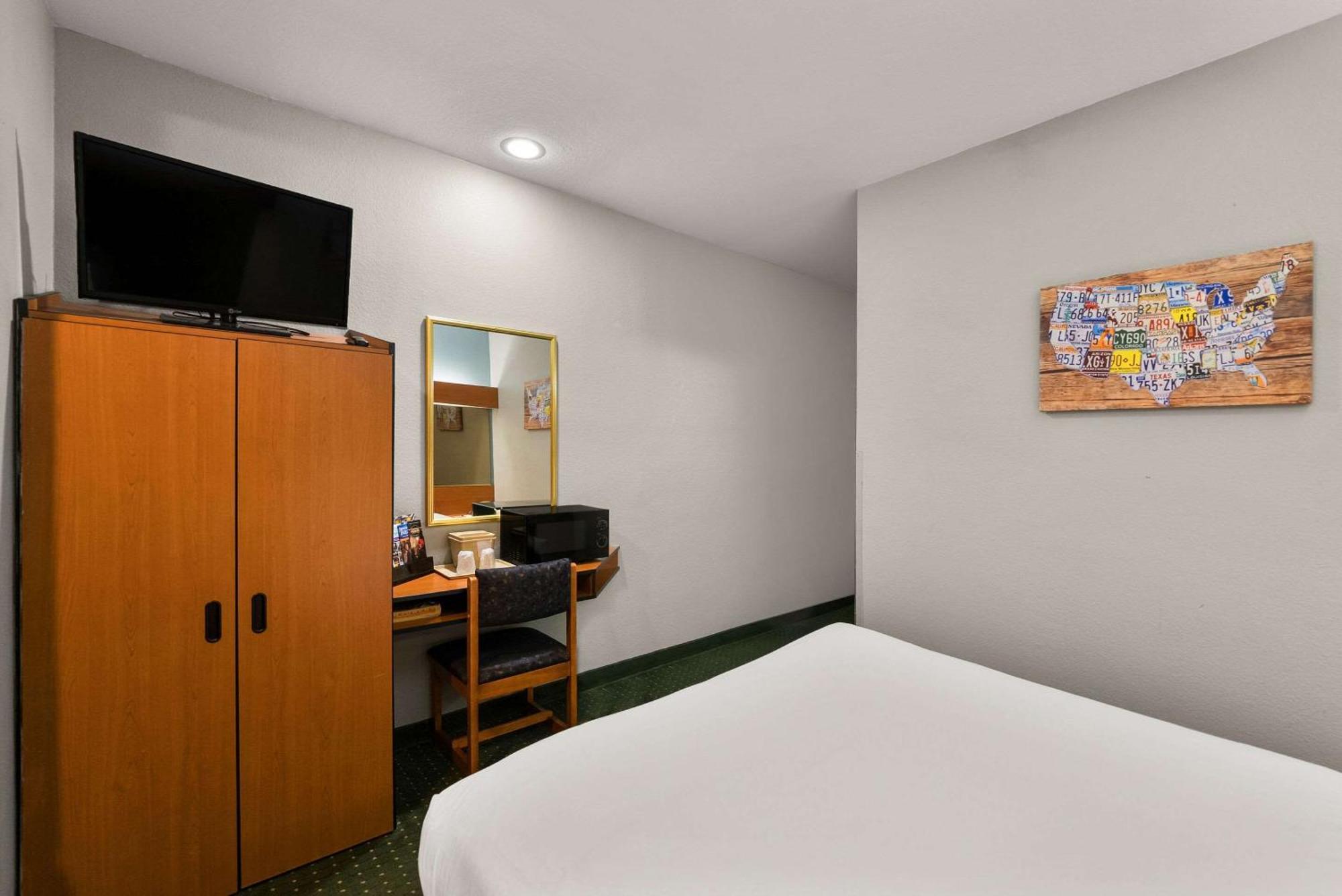 Econo Lodge Inn & Suites Mesquite - Dallas East Exteriér fotografie